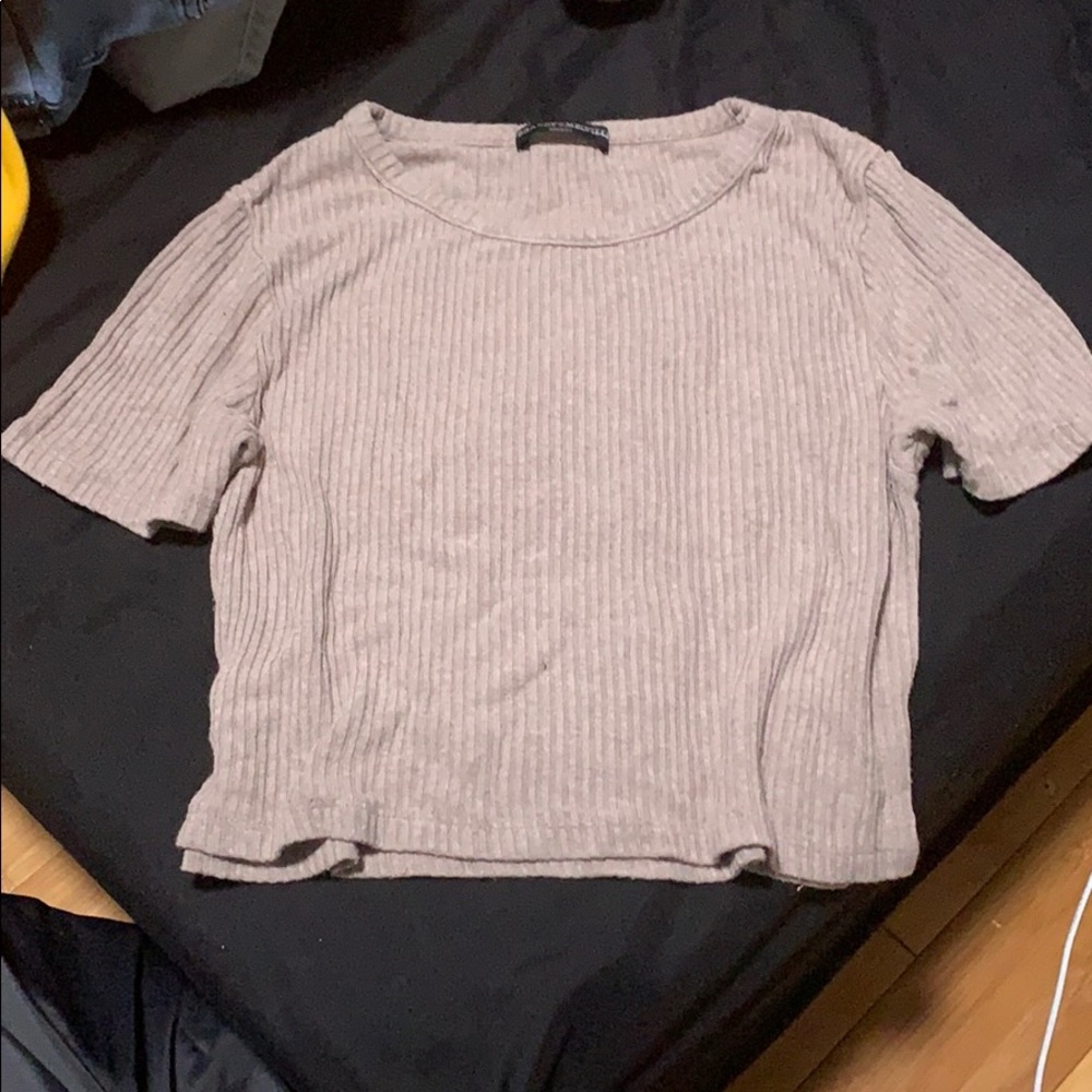 brandy melville crop top